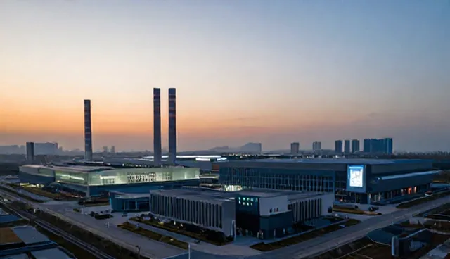 三亚网站建设：传统与智能两种做法的取舍分析